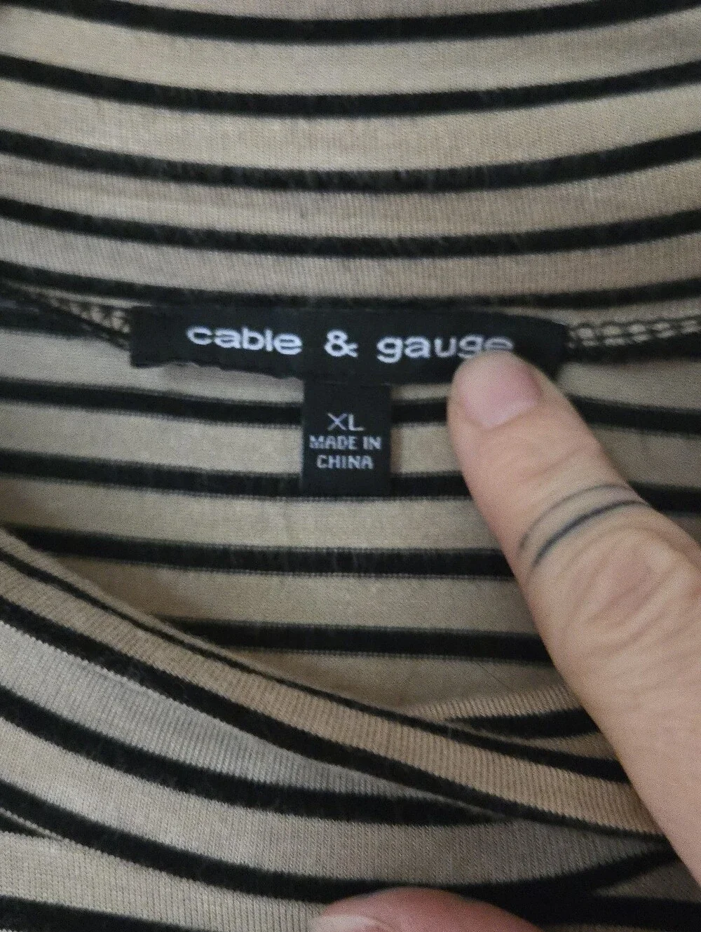 Cable & Gauge | Striped Sleeveless Mock Neck Top in Beige and Black, Size XL - Picture 4 of 7